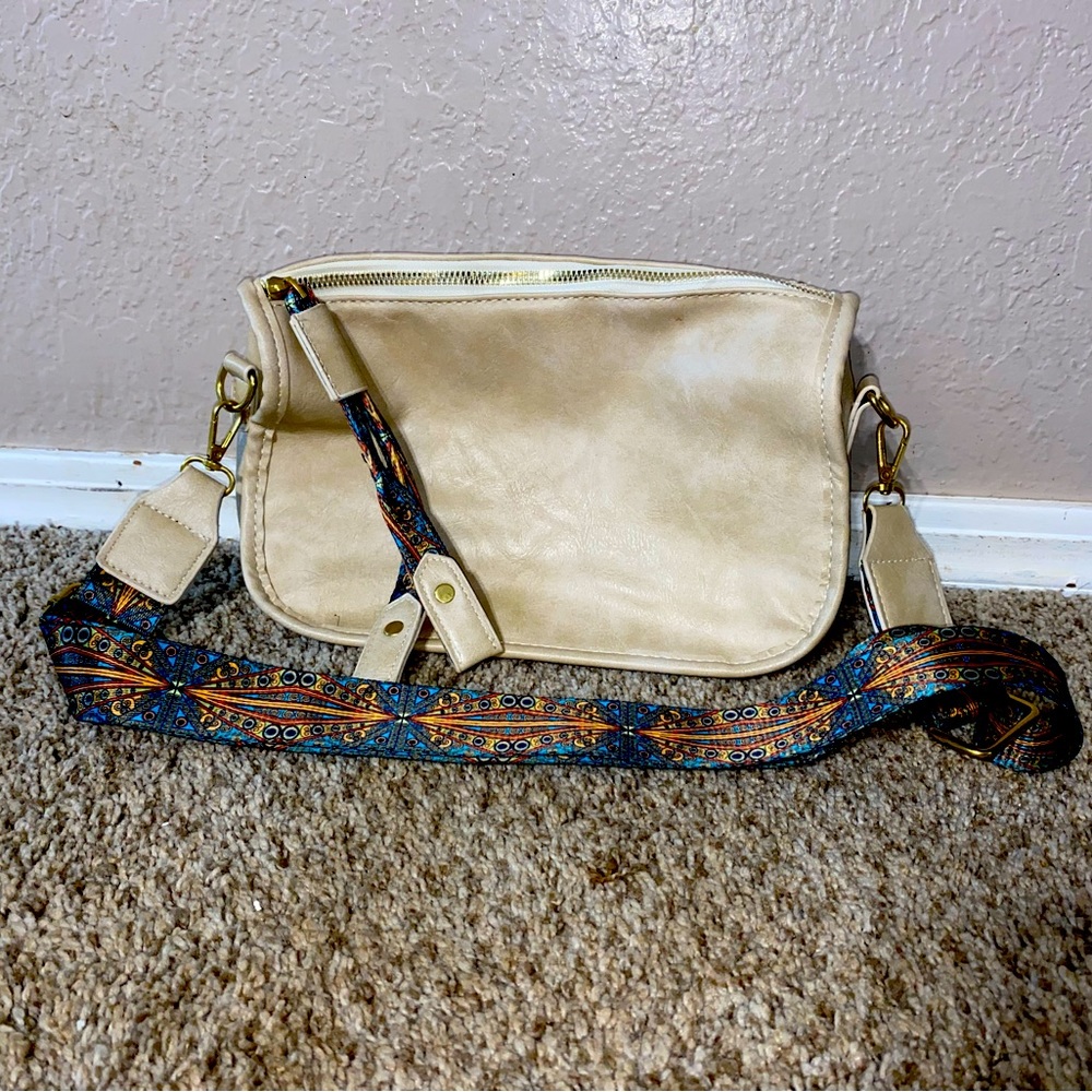 Crossbody purse